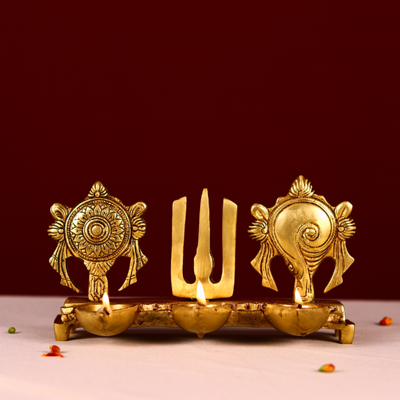 Brass Shankh Chakra Namah Diya