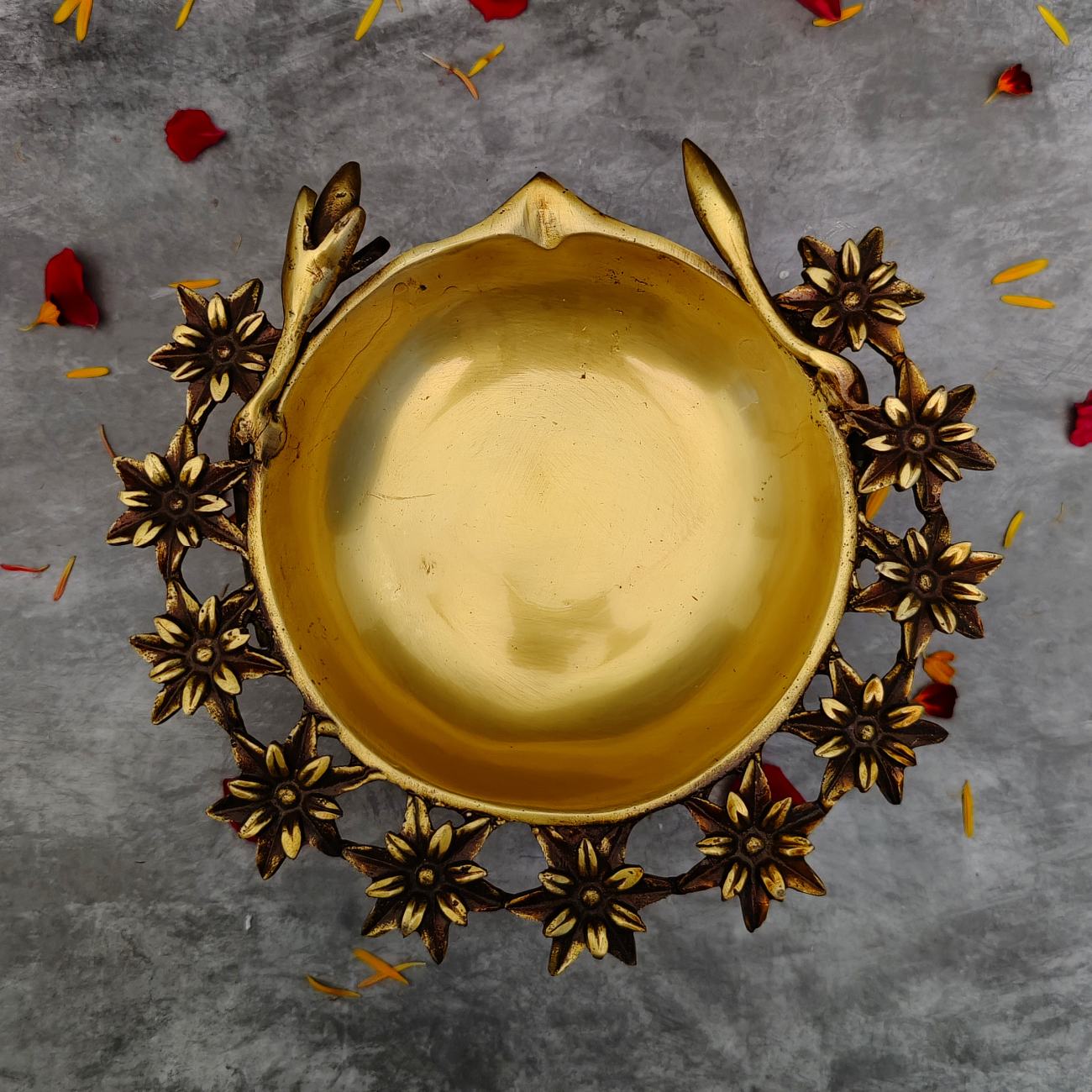 Brass Flower Urli