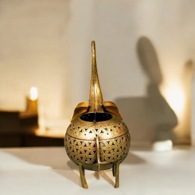 Iron Elephant T-Lite Holder