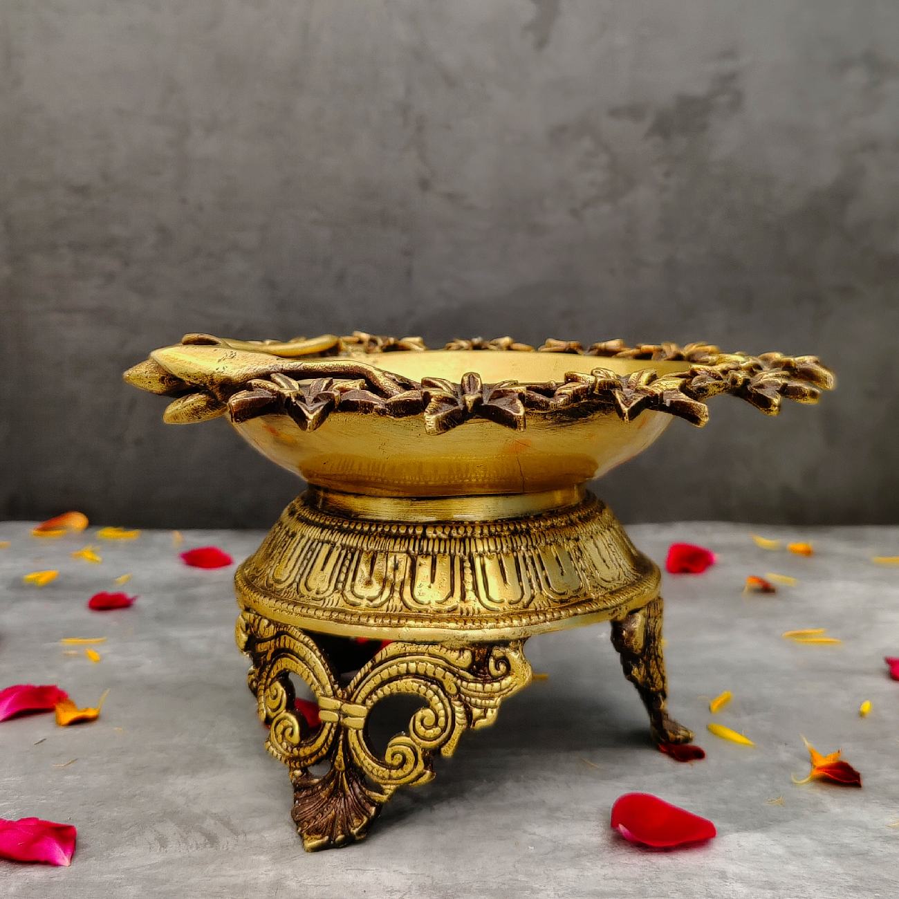 Brass Flower Urli